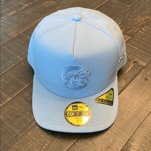 NWT Chicago Cubs Hat 7 3/4 New Era Sky Blue 59FIFTY Cap